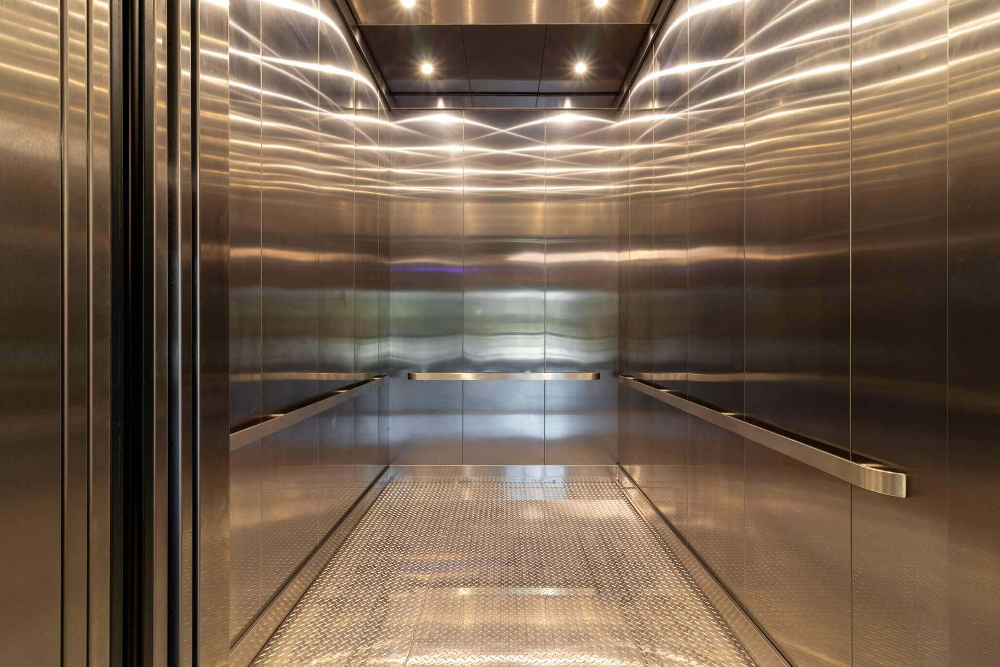 Step by step guide on how to organize a storage unit at McDowell Mountain Community Storage in Scottsdale Arizona