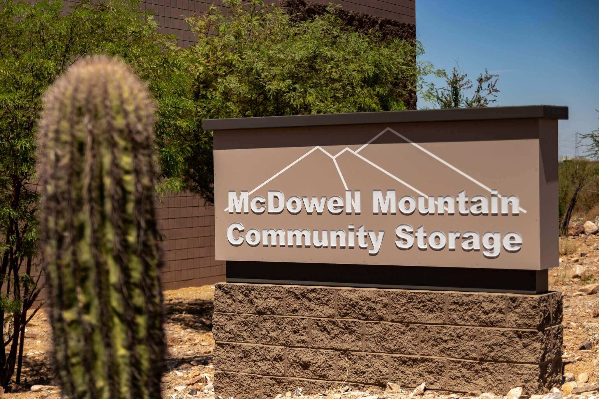 What Should You Keep, Donate, Sell, or Put in Storage When Decluttering?